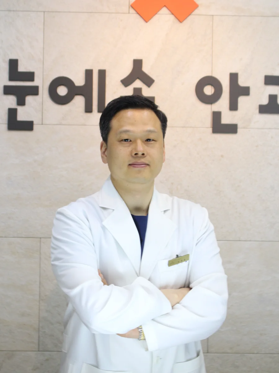 손정윤 원장